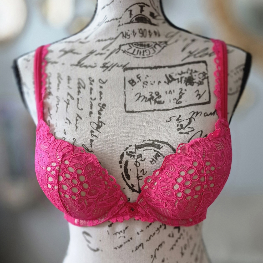 Victoria's Secret Hot Pink Lace Bra 32A